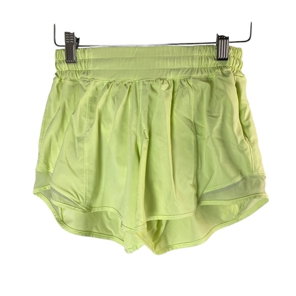 LULULEMON Hotty Hot Low Rise Short 4" in Crispin Green Size 4 - Picture 2 of 6
